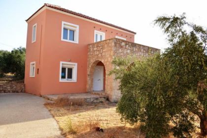 Detached House 6 km from the beach