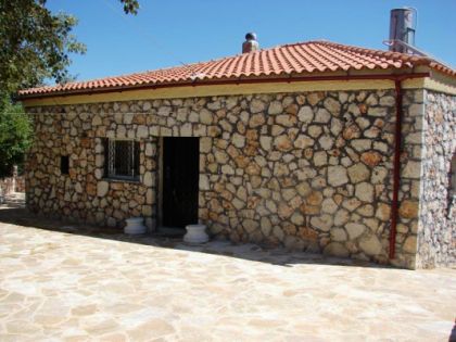 Beautiful stone villa close to Kolimvari