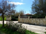 Seaside villa for rent in Tavronitis